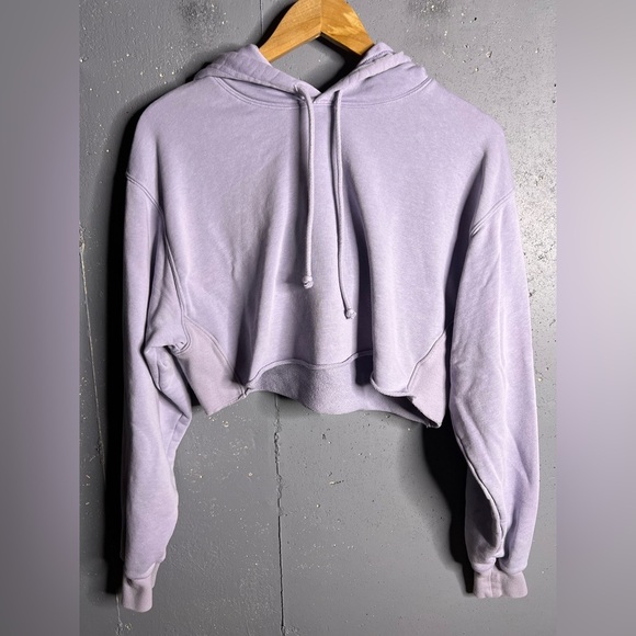 Aritzia TNA Cozy Fleece Boyfriend Cropped Hoodie Size 1. - Picture 2 of 10